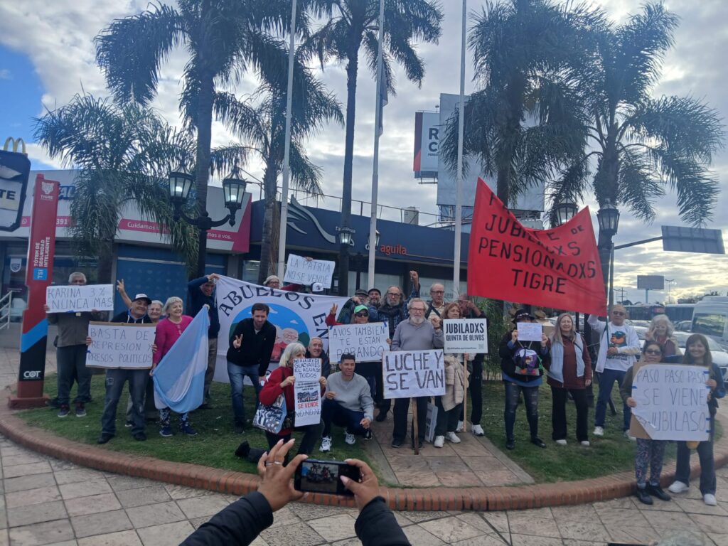 Nuevo “Ruidazo” de jubilados en Panamericana y 202 contra el gobierno